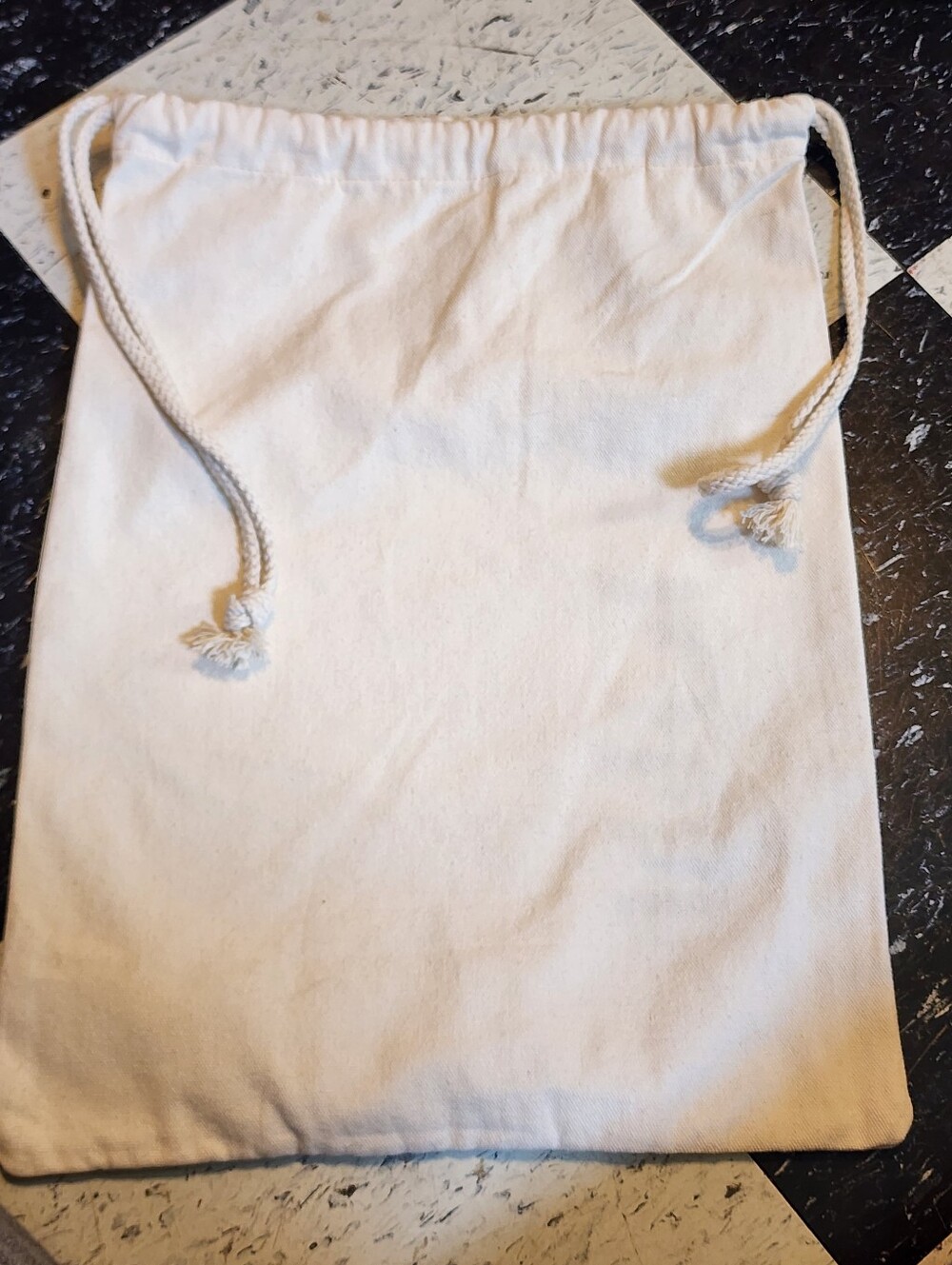mernini Drawstring Garment Bag - Picture 3 of 4